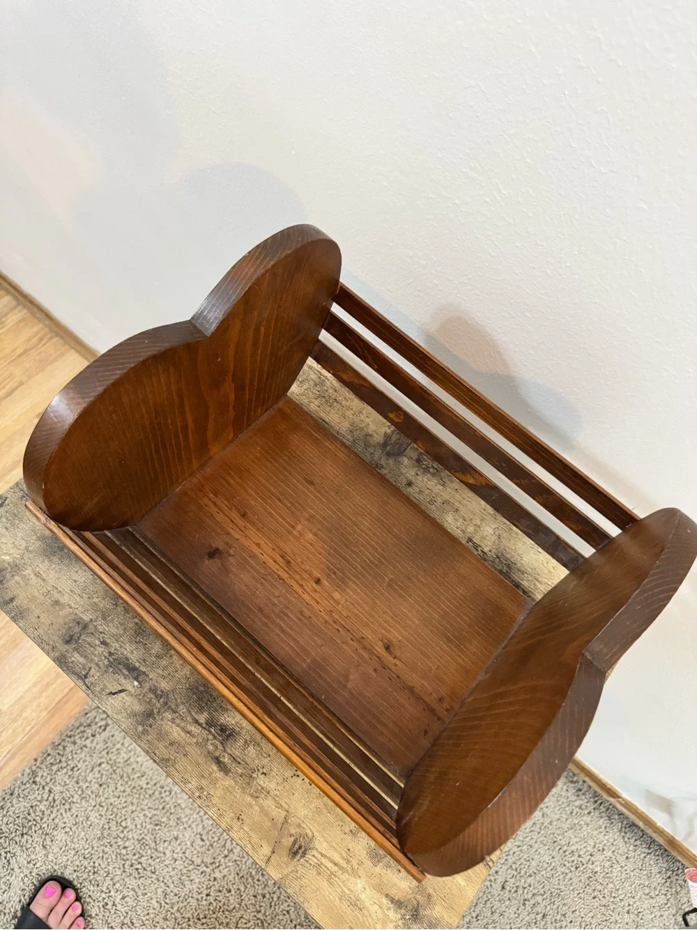 Vintage Heart-Shaped Wooden Slatted Storage Crate / Magazine Rack